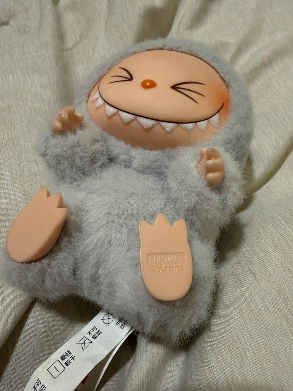 Labubu - Picture 4 of 8